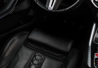 Подержанный автомобиль BMW X5 M 2021 года (14 фото)