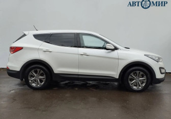 Подержанный автомобиль Hyundai Santa Fe 2013 года (4 фото)