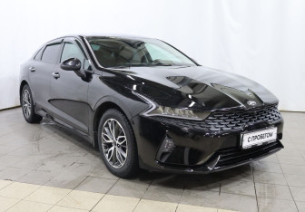 Подержанный автомобиль Kia K5 2021 года (3 фото)