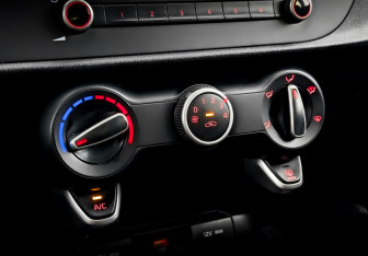 Подержанный автомобиль Kia Rio Hatchback 2021 года (25 фото)