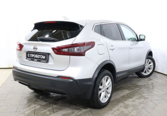Подержанный автомобиль Nissan Qashqai 2020 года (4 фото)