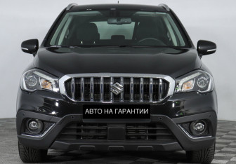 Подержанный автомобиль Suzuki SX4 Hatchback 2021 года (2 фото)