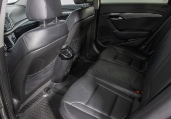 Подержанный автомобиль Hyundai i40 Sedan 2014 года (11 фото)