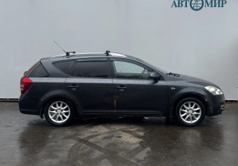 Подержанный автомобиль Kia Ceed Wagon 2008 года (4 фото)