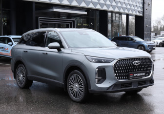 Подержанный автомобиль Chery Tiggo 9 2024 года (3 фото)