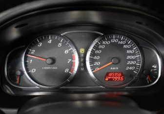 Подержанный автомобиль Mazda 6 Liftback 2006 года (12 фото)