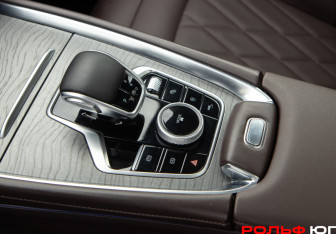 Подержанный автомобиль Chery Tiggo 8 Pro Max 2023 года (12 фото)