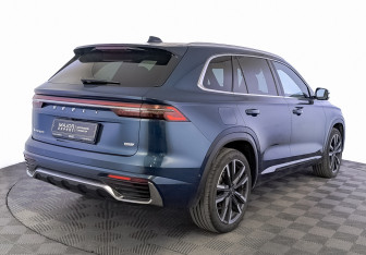 Подержанный автомобиль Geely Monjaro 2023 года (5 фото)