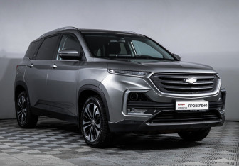 Подержанный автомобиль Chevrolet Captiva 2022 года (3 фото)