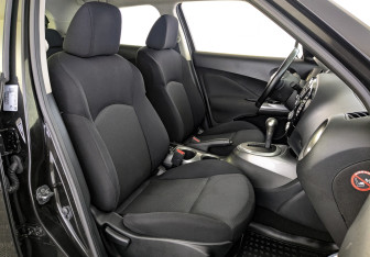 Подержанный автомобиль Nissan Juke 2014 года (23 фото)