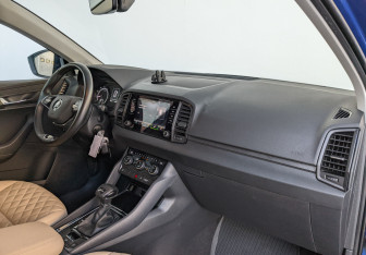 Подержанный автомобиль Skoda Karoq 2021 года (13 фото)