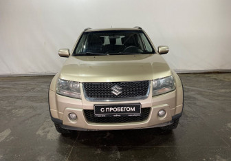 Подержанный автомобиль Suzuki Grand Vitara 2010 года (2 фото)