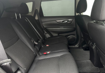 Подержанный автомобиль Nissan X-Trail 2021 года (14 фото)
