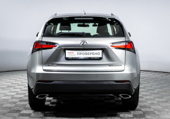 Подержанный автомобиль Lexus NX 2015 года (6 фото)