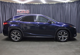 Подержанный автомобиль Lexus RX 2020 года (4 фото)