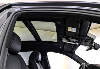 Подержанный автомобиль BMW X6 2021 года (23 фото)