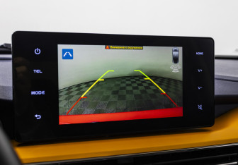 Подержанный автомобиль LIVAN X3Pro 2023 года (14 фото)