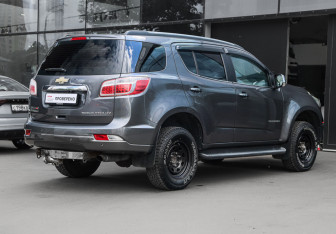 Подержанный автомобиль Chevrolet TrailBlazer 2013 года (4 фото)
