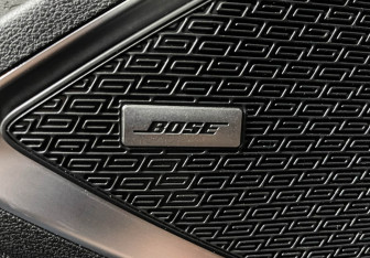 Подержанный автомобиль Geely Tugella 2023 года (16 фото)