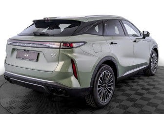 Новый Exeed RX 2025 (2 фото)