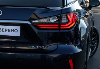 Подержанный автомобиль Lexus RX 2017 года (30 фото)