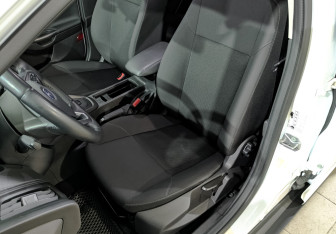 Подержанный автомобиль Ford Focus Hatchback 2019 года (20 фото)