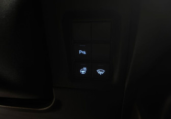 Подержанный автомобиль Toyota Land Cruiser Prado 2020 года (34 фото)