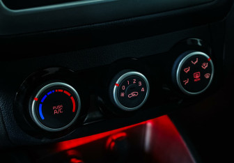 Подержанный автомобиль Kia Rio Sedan 2016 года (9 фото)