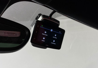 Подержанный автомобиль BMW X2 2022 года (21 фото)