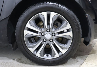 Подержанный автомобиль Kia Carnival 2018 года (9 фото)