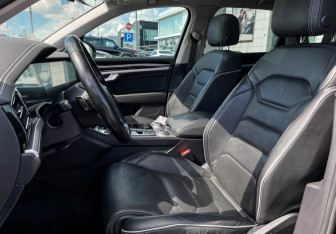 Подержанный автомобиль Volkswagen Touareg 2021 года (15 фото)