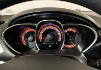 Подержанный автомобиль LADA (ВАЗ) Vesta Wagon 2019 года (6 фото)