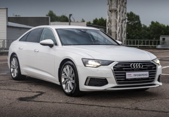 Подержанный автомобиль Audi A6 Sedan 2019 года (3 фото)