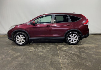 Подержанный автомобиль Honda CR-V 2014 года (7 фото)