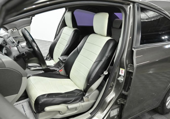 Подержанный автомобиль Honda Civic Sedan 2012 года (5 фото)