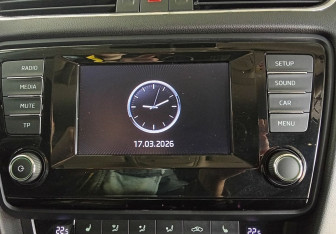 Подержанный автомобиль Skoda Octavia Liftback 2014 года (14 фото)