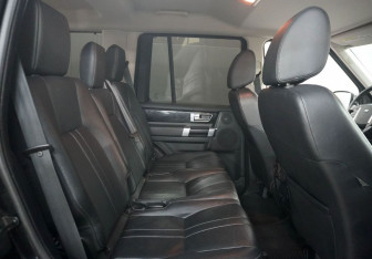 Подержанный автомобиль Land Rover Discovery 2012 года (13 фото)