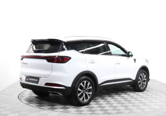 Подержанный автомобиль Chery Tiggo 7 Pro Max 2023 года (5 фото)