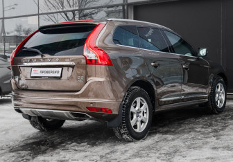 Подержанный автомобиль Volvo XC60 2013 года (5 фото)