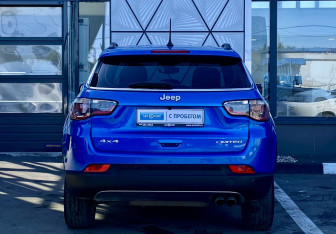 Подержанный автомобиль Jeep Compass 2019 года (6 фото)