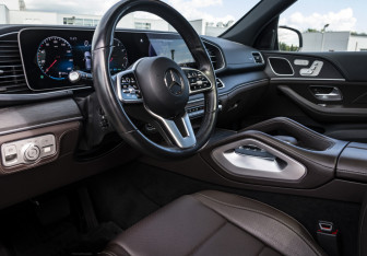 Подержанный автомобиль Mercedes-Benz GLE 2021 года (9 фото)
