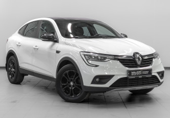 Подержанный автомобиль Renault Arkana 2021 года (3 фото)