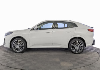 Новый BMW X2 2025 (3 фото)