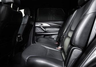 Подержанный автомобиль Mazda CX-9 2019 года (11 фото)