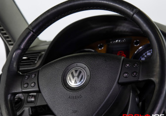 Подержанный автомобиль Volkswagen Passat Sedan 2008 года (12 фото)