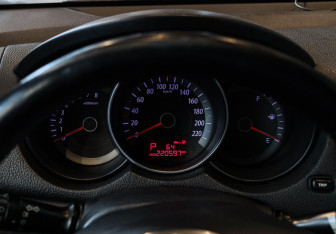 Подержанный автомобиль Kia Cerato Sedan 2010 года (19 фото)