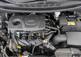 Подержанный автомобиль Kia Ceed Wagon 2017 года (9 фото)