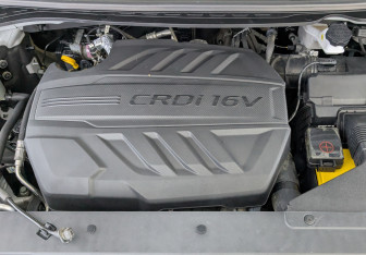 Подержанный автомобиль Kia Carnival 2019 года (9 фото)