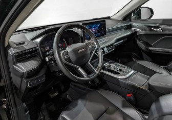 Подержанный автомобиль Haval Jolion 2023 года (15 фото)
