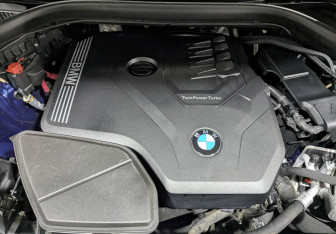 Подержанный автомобиль BMW X3 2020 года (9 фото)